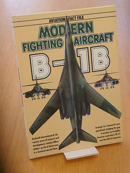 !** Modern Fighting Aircraft B-1B 